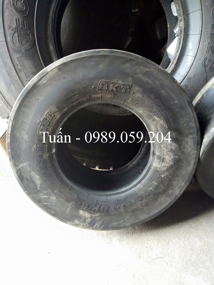 LỐP XE LU LÁNG 10.5/80-16 BKT- ẤN ĐỘ